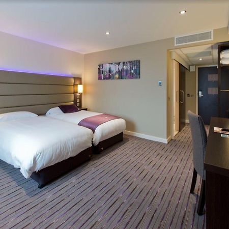 Premier Inn Leeds Headingley Екстер'єр фото